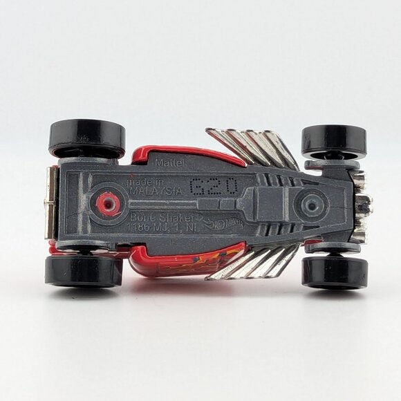 Hot Wheels Bone Shaker Diecast Car (©2010 Mattel) – Loose - Picture 5 of 6